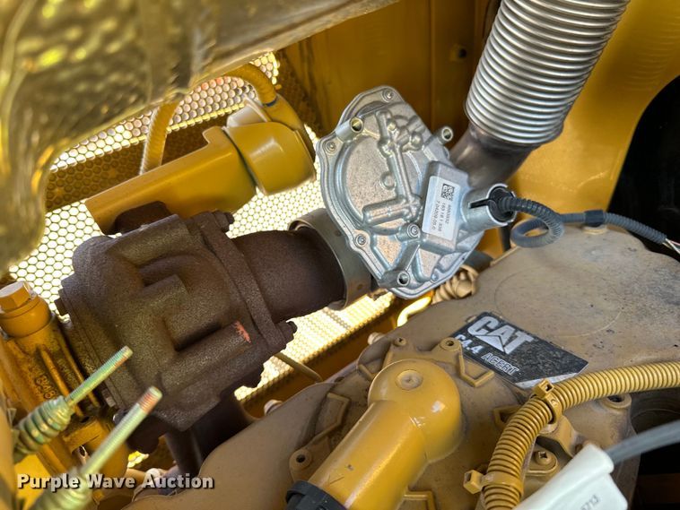 image for item DL7872 2019 Caterpillar D5K2 LGP dozer