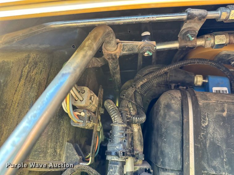 image for item DL7872 2019 Caterpillar D5K2 LGP dozer