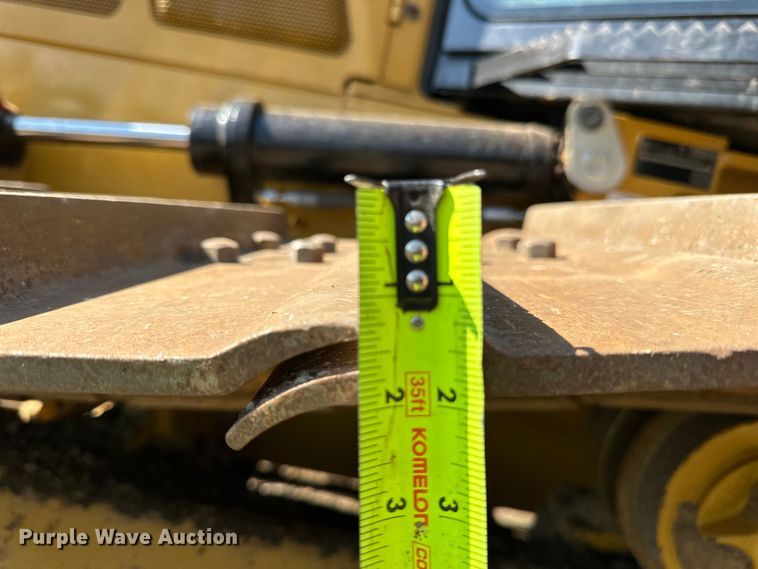 image for item DL7872 2019 Caterpillar D5K2 LGP dozer