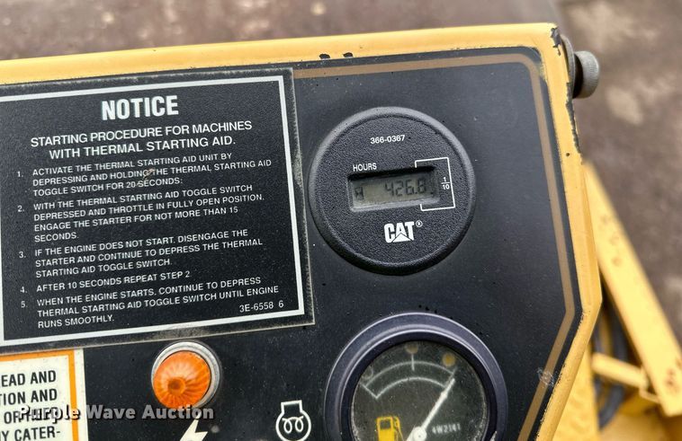 image for item DL7873 1999 Caterpillar CS-433C single drum vibratory roller