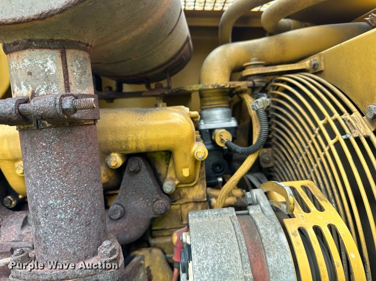 image for item DL7873 1999 Caterpillar CS-433C single drum vibratory roller