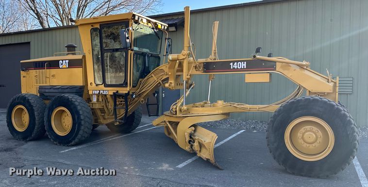 image for item DL7874 2007 Caterpillar 140H VHP Plus motor grader
