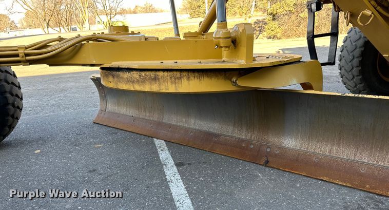 image for item DL7874 2007 Caterpillar 140H VHP Plus motor grader