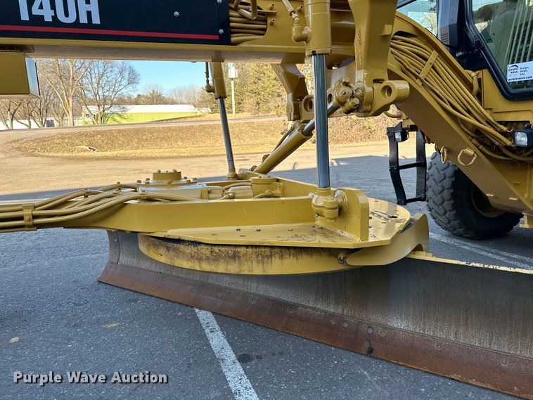 image for item DL7874 2007 Caterpillar 140H VHP Plus motor grader