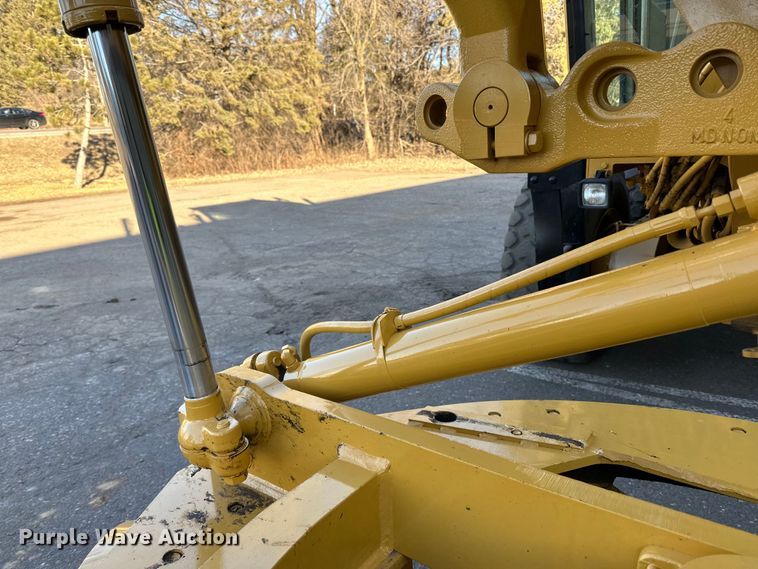 image for item DL7874 2007 Caterpillar 140H VHP Plus motor grader