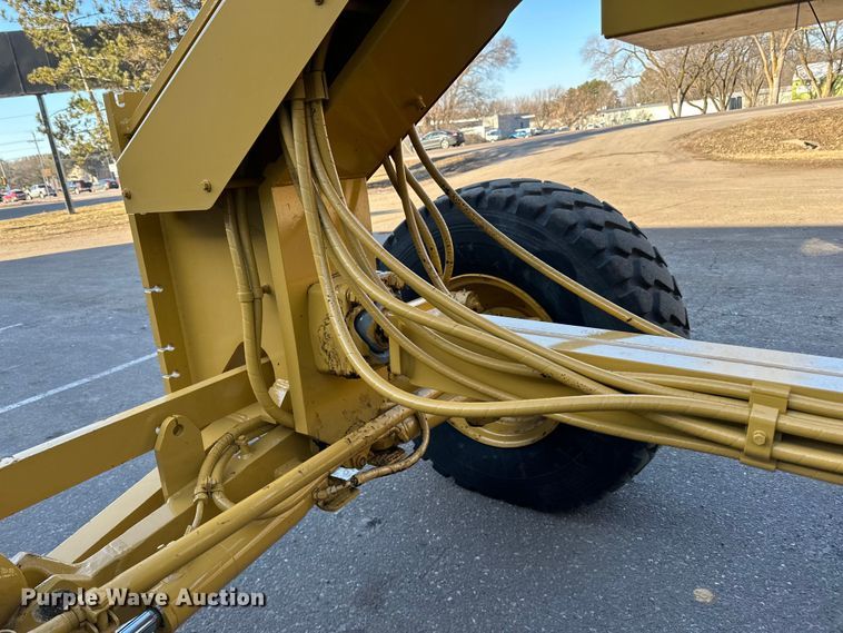 image for item DL7874 2007 Caterpillar 140H VHP Plus motor grader