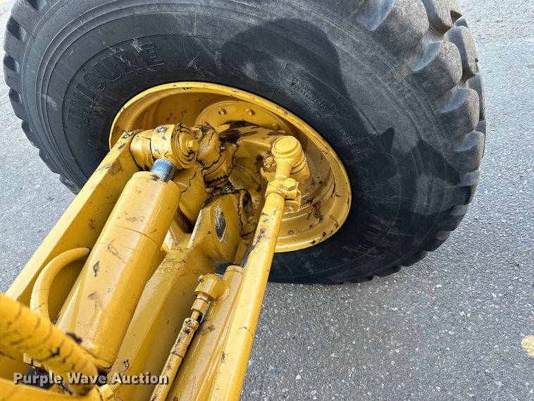 image for item DL7874 2007 Caterpillar 140H VHP Plus motor grader