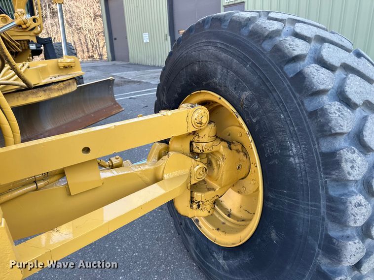 image for item DL7874 2007 Caterpillar 140H VHP Plus motor grader