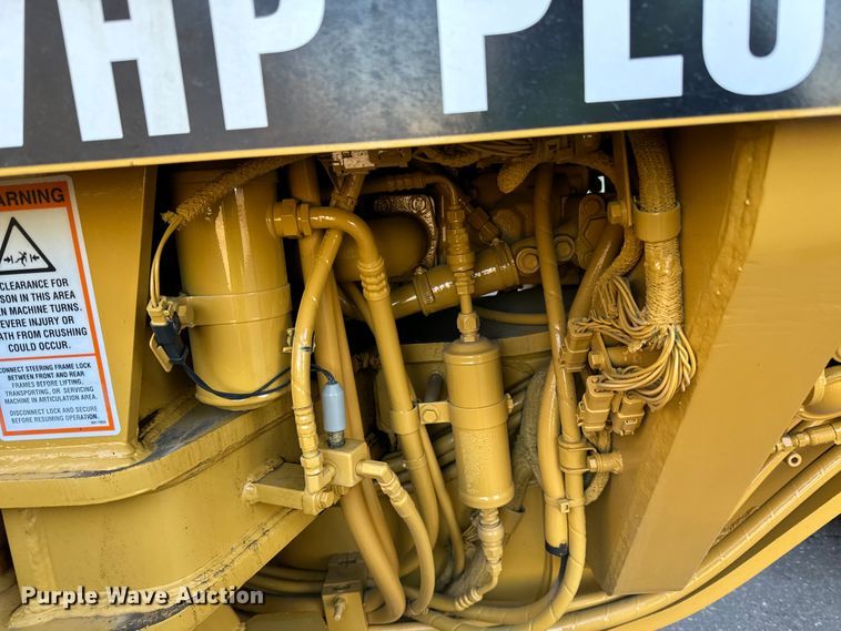 image for item DL7874 2007 Caterpillar 140H VHP Plus motor grader