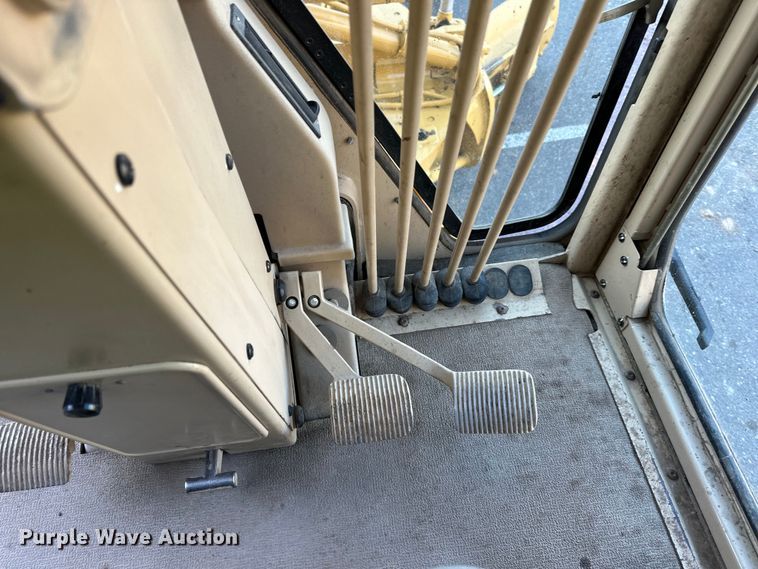 image for item DL7874 2007 Caterpillar 140H VHP Plus motor grader