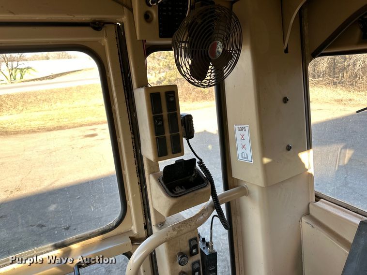 image for item DL7874 2007 Caterpillar 140H VHP Plus motor grader