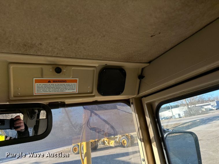 image for item DL7874 2007 Caterpillar 140H VHP Plus motor grader