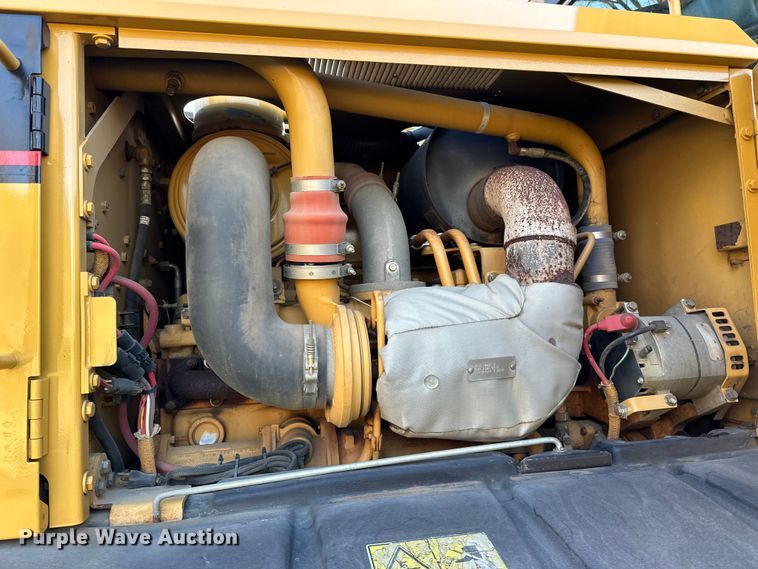 image for item DL7874 2007 Caterpillar 140H VHP Plus motor grader