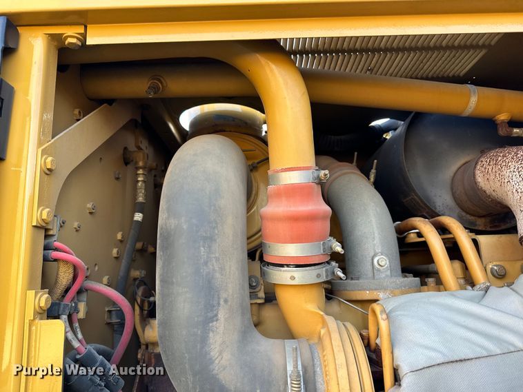 image for item DL7874 2007 Caterpillar 140H VHP Plus motor grader