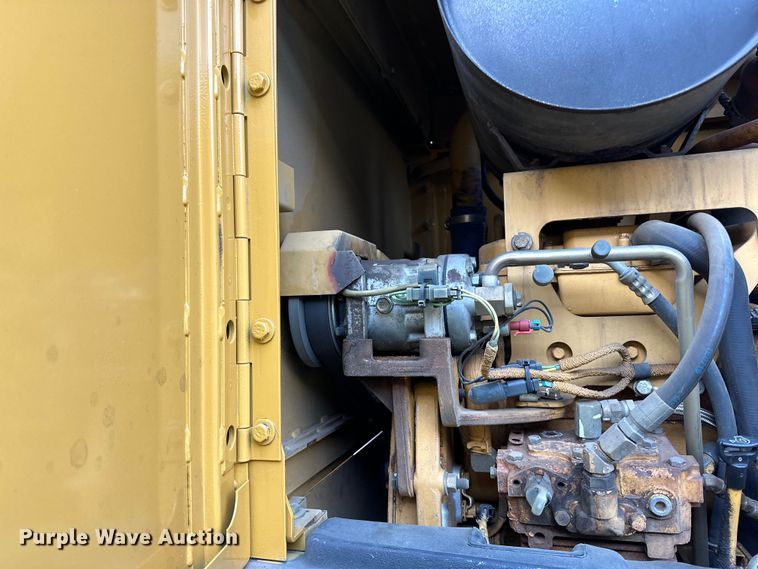 image for item DL7874 2007 Caterpillar 140H VHP Plus motor grader