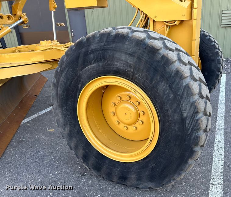 image for item DL7874 2007 Caterpillar 140H VHP Plus motor grader