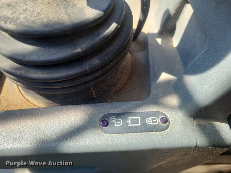 image for item DL7875 2005 Caterpillar 938G Series II wheel loader