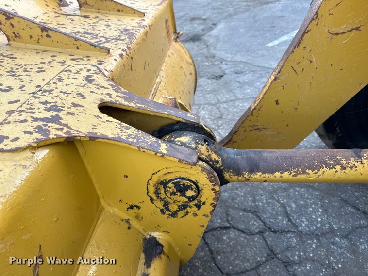 image for item DL7876 1988 Caterpillar 936E wheel loader