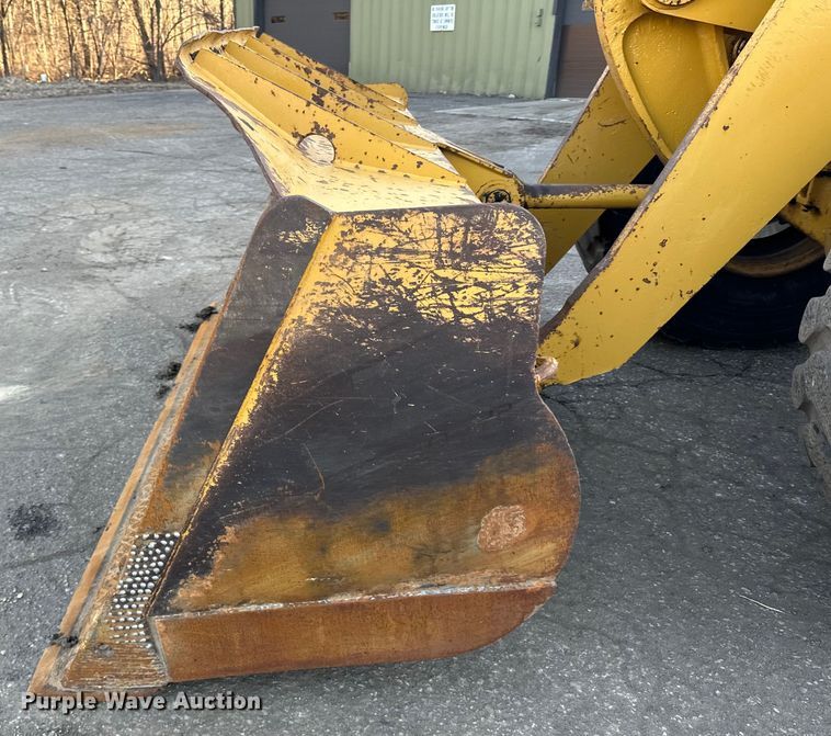 image for item DL7876 1988 Caterpillar 936E wheel loader