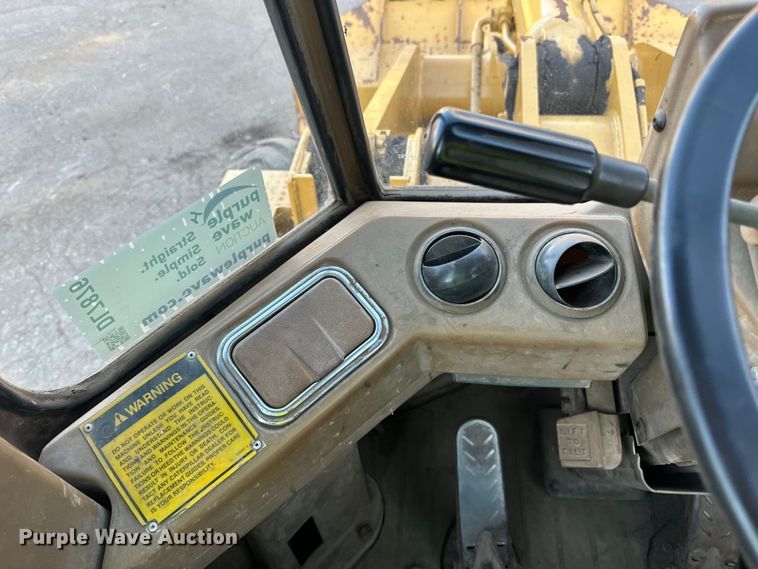 image for item DL7876 1988 Caterpillar 936E wheel loader