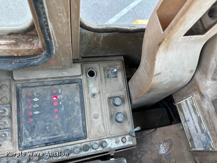 image for item DL7876 1988 Caterpillar 936E wheel loader