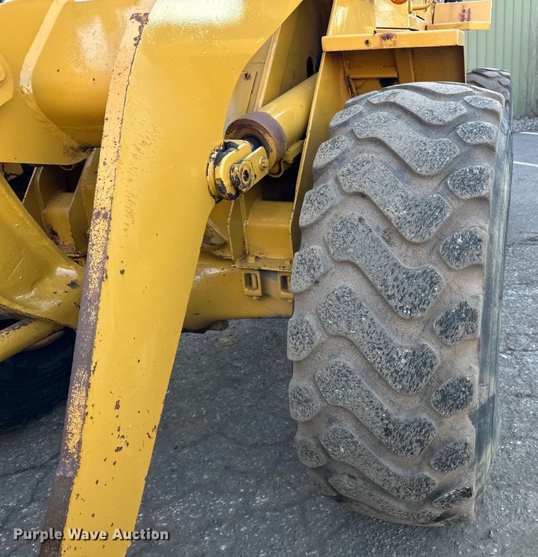 image for item DL7876 1988 Caterpillar 936E wheel loader
