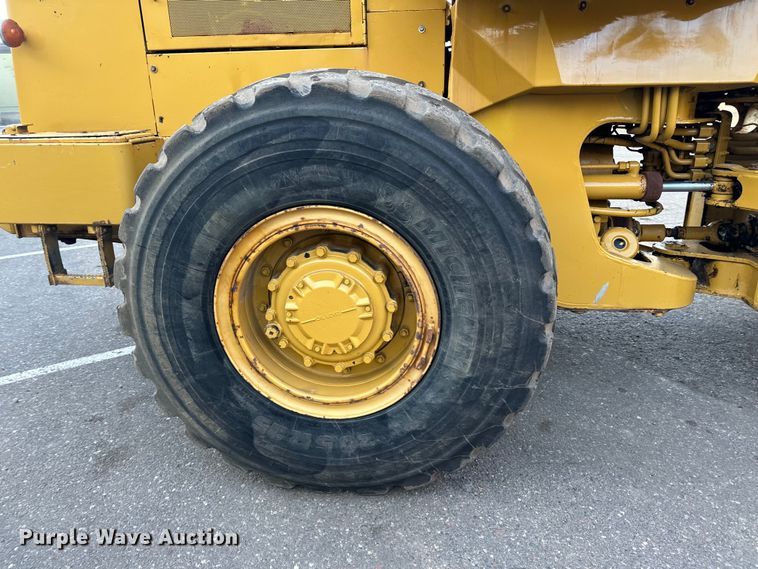 image for item DL7876 1988 Caterpillar 936E wheel loader