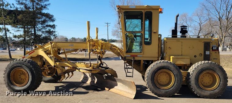image for item DL7877 1994 Caterpillar 140G motor grader