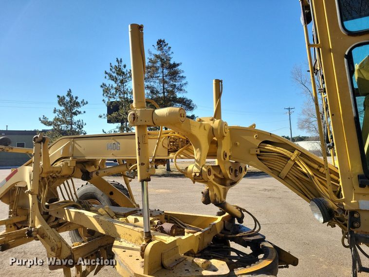 image for item DL7877 1994 Caterpillar 140G motor grader