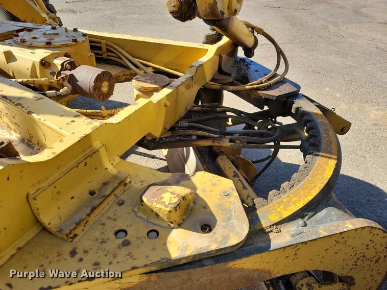 image for item DL7877 1994 Caterpillar 140G motor grader