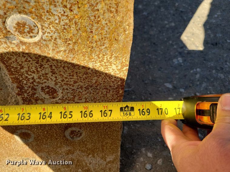 image for item DL7877 1994 Caterpillar 140G motor grader