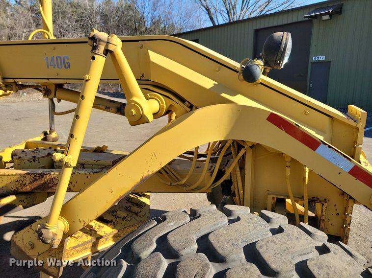 image for item DL7877 1994 Caterpillar 140G motor grader