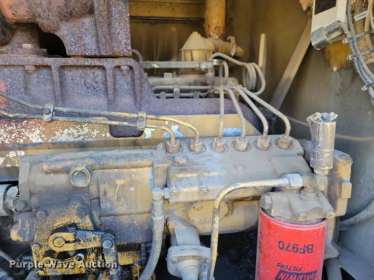 image for item DL7877 1994 Caterpillar 140G motor grader