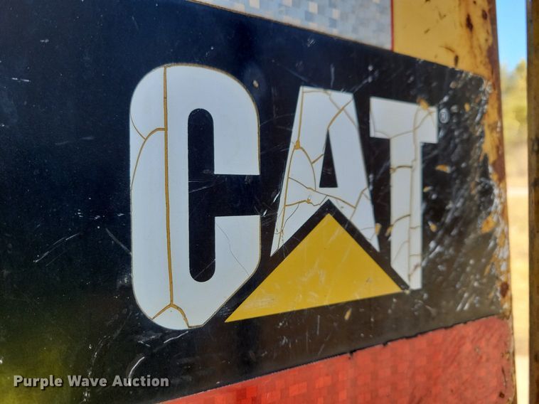 image for item DL7877 1994 Caterpillar 140G motor grader