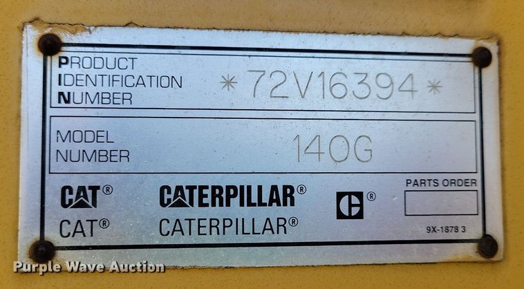 image for item DL7877 1994 Caterpillar 140G motor grader