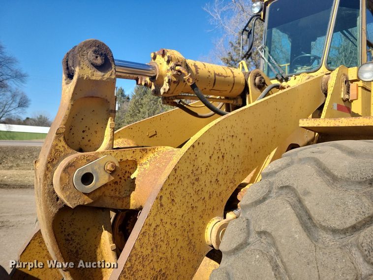 image for item DL7878 1984 Caterpillar 966D wheel loader