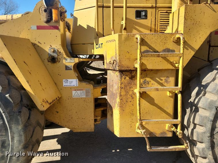 image for item DL7878 1984 Caterpillar 966D wheel loader