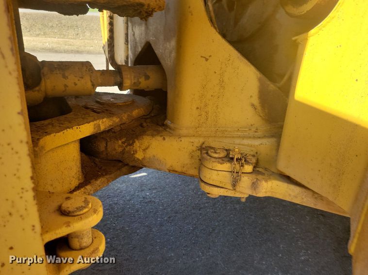 image for item DL7878 1984 Caterpillar 966D wheel loader