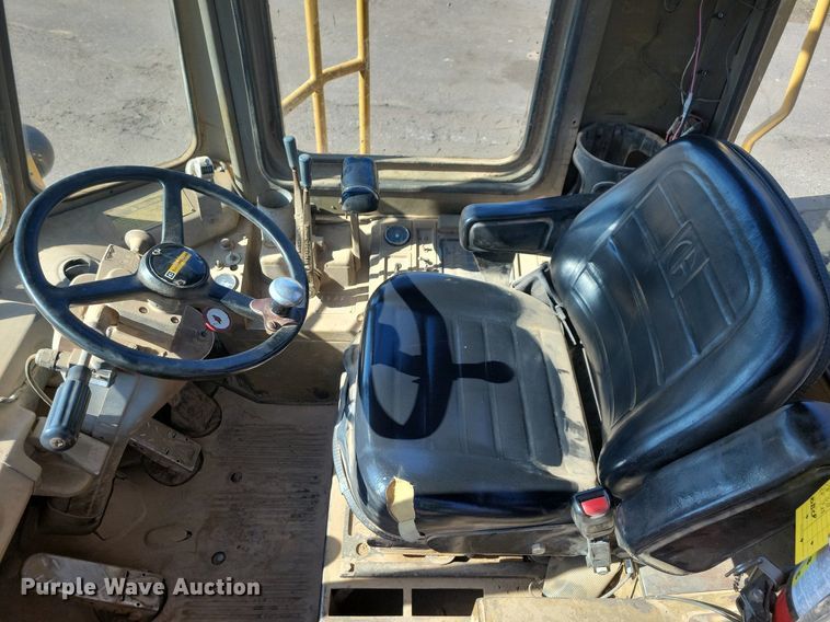 image for item DL7878 1984 Caterpillar 966D wheel loader