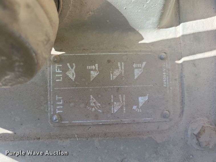 image for item DL7878 1984 Caterpillar 966D wheel loader