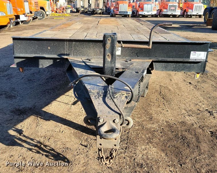 image for item DL7879 2012 Felling FT-40-2T equipment trailer