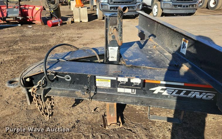image for item DL7879 2012 Felling FT-40-2T equipment trailer