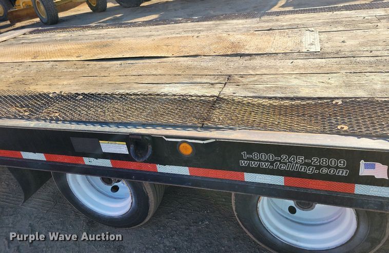 image for item DL7879 2012 Felling FT-40-2T equipment trailer