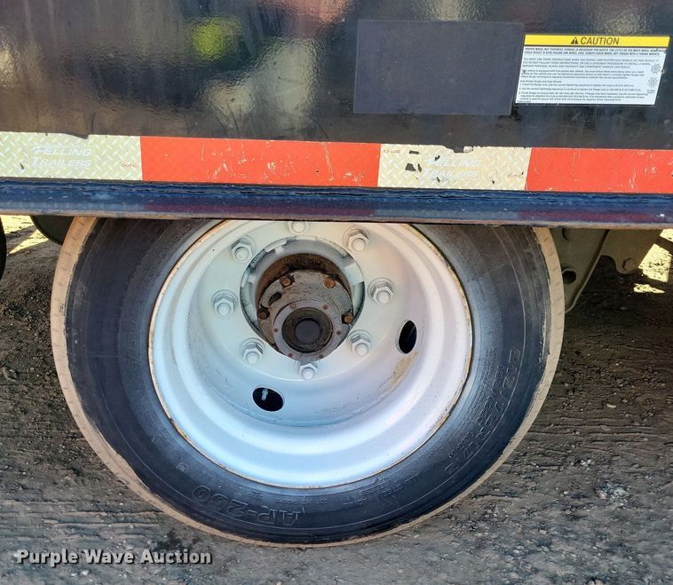 image for item DL7879 2012 Felling FT-40-2T equipment trailer