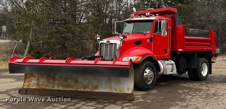 image for item DL7880 2005 Peterbilt  335 dump truck