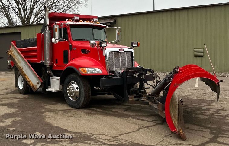 image for item DL7880 2005 Peterbilt  335 dump truck