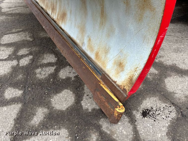 image for item DL7880 2005 Peterbilt  335 dump truck