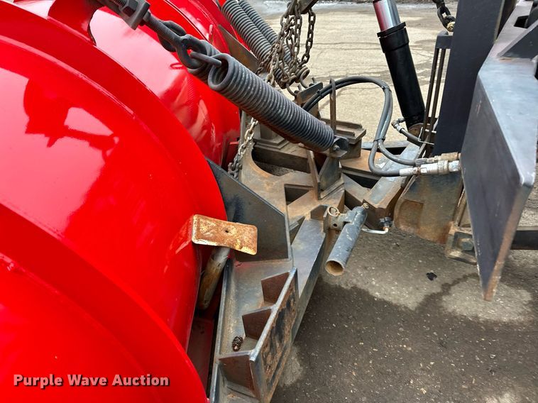 image for item DL7880 2005 Peterbilt  335 dump truck