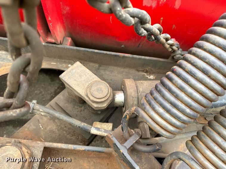 image for item DL7880 2005 Peterbilt  335 dump truck