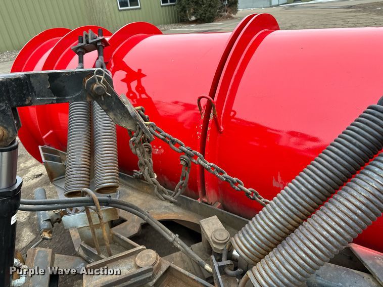 image for item DL7880 2005 Peterbilt  335 dump truck